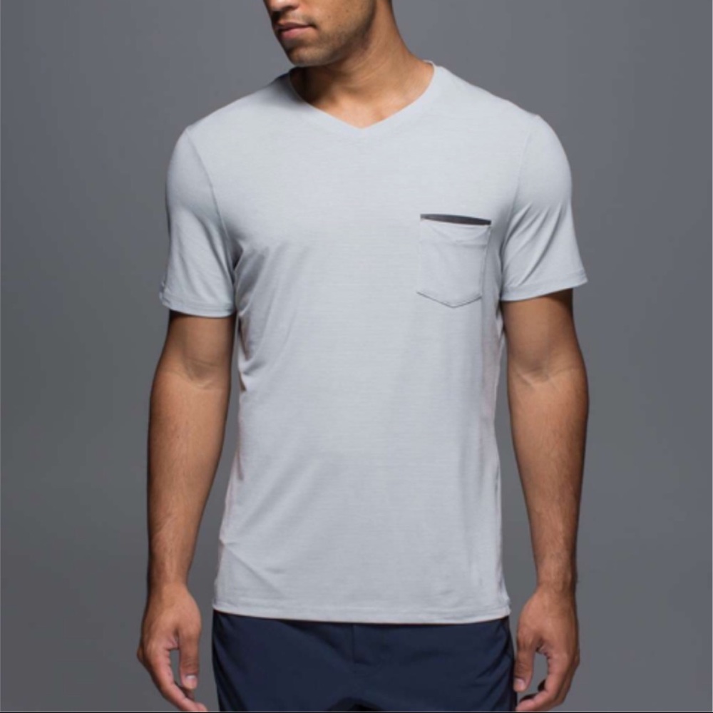 Lululemon Up Front Short Sleeve V Sz L